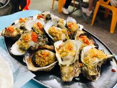 -蚝哥花姐湛江烤生蚝(美丽湾市场店)