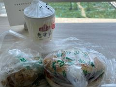 -三兄弟高炉烧饼