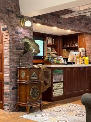 -BarberKiNG男士理发馆Barbershop
