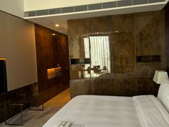 -广州天河希尔顿酒店