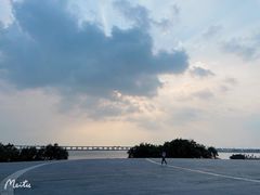 -两三事小郡肝串串香火锅(桂庙店)