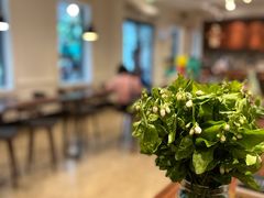 大堂-星巴克臻选(广州沙面店)