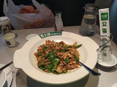 -费大厨辣椒炒肉(黄兴中心广场店)