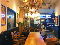 -拖板鞋咖啡旅行酒店(春熙路地铁站店)