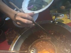 -谭鸭血老火锅(万象九宜城店)