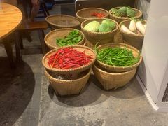 -富正毅三下锅·湘西韵味(天门山索道店)
