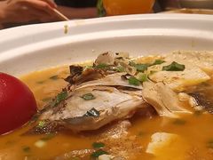 -川流不息·地道川菜·小龙虾(松东路店)