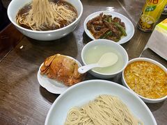 红汤面底-裕兴记•蟹黄面馆(人民广场店)