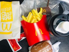 -麦当劳(江湾镇店)