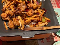 -炭舍干锅·烤鱼(扬名广场店)