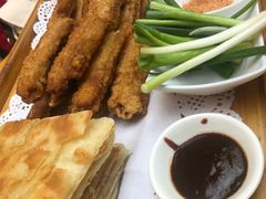 -闻道食府烙饼卷带鱼(原车耳营店原大觉寺店)