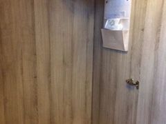 -西安大雁塔科技大学地铁站亚朵酒店