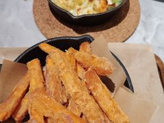 -必胜客(仲盛商城王安宇主题店)