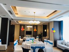 -里宴川菜酒楼(昊祥邻里聚金泉广场店)