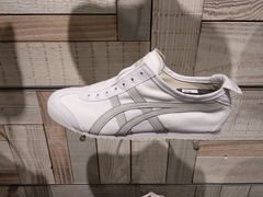 -Onitsuka Tiger(港汇恒隆广场店)