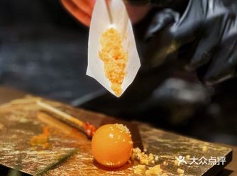 在深圳，第1次吃会在嘴里爆炸的提灯