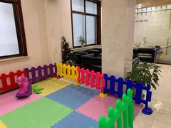 -华齿口腔·矫正种植中心(松江环城路店)