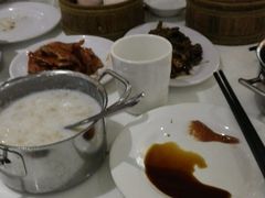 -圣河湾虾饺美食(站前店)