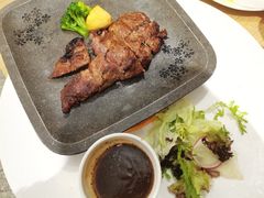石烧澳洲牛排-东方柏宴
