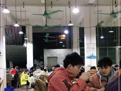 大堂-标记美食新鲜猪杂(兴南大道店)