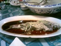 葱烧白水鱼-秀水人家