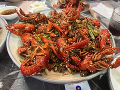 通货椒盐龙虾-指爱龙虾(金杨路总店)