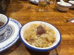 怀旧牛肉饼煲仔饭-映日农场无花果鸡(滨江东路店)