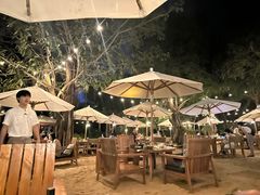 -三亚艾迪逊酒店·海滩烧烤 BARBACOA·现场乐队·浪漫晚餐·烧烤海鲜