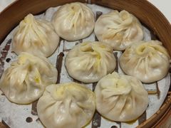 -馋三尺蟹粉小笼(人民广场店)