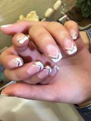 -Easy Lady美甲美睫半永久纹绣工作室