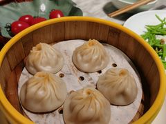 蟹粉汤包-苏帮袁Sue Cuisine(来福士店)