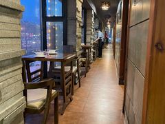 -大宝全猪馆(南京路店)