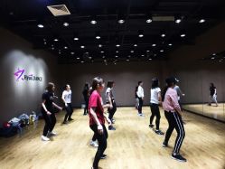 点击看大图 -Hyun极炫舞蹈