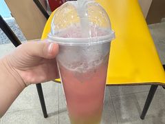 -喜茶(杭州滨江宝龙店)