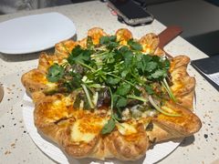 香菜皮蛋披萨-必胜客(WOW中心城店)