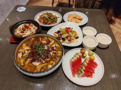 -睿智餐饮(枫尚店)
