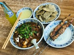 卤煮火烧-门框胡同百年卤煮(新街口店)