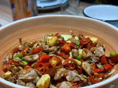 酸辣鸡杂-三湘四水正宗湘菜(君峰路店)