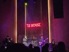 -TZ House音乐现场(来福士中心店)