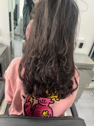 -LILI·HAIR SALON理理造型