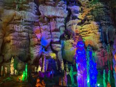 -泰安地下龙宫景区