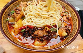 Big Chicken Sichuan-Style Noodles with Vermicelli