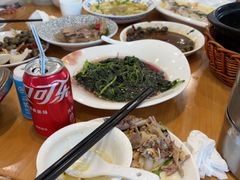-品鲜村农家菜·阳澄湖大闸蟹(总店)