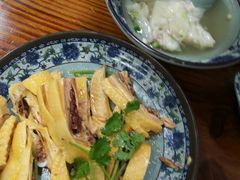 -九斤黄三黄鸡专卖店