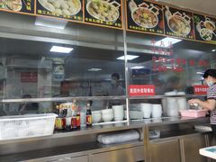 -华威达牛庄(黄埔大道西店)