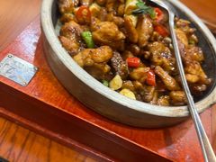 -鹤鸣嘉印象饭店(东市场小区店)
