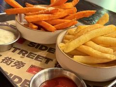 -Side Street街旁(交道口店)