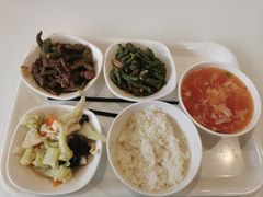 -浦东图书馆读者餐厅
