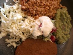 -Pistolera Mexican Cantina女枪手墨西哥餐厅(碧云路店)