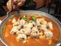 -老滇山寨•云南特色菜•地方菜•民族风情歌舞表演(世纪金源店)
